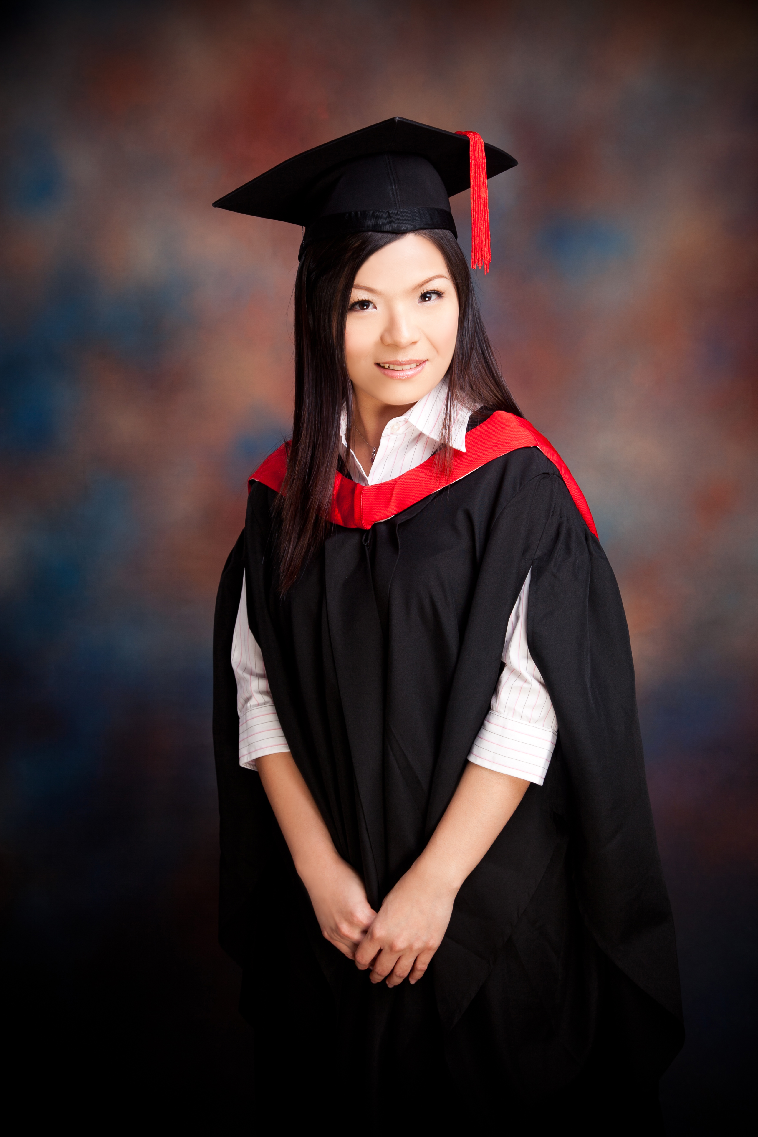 Ms Caroline Chia