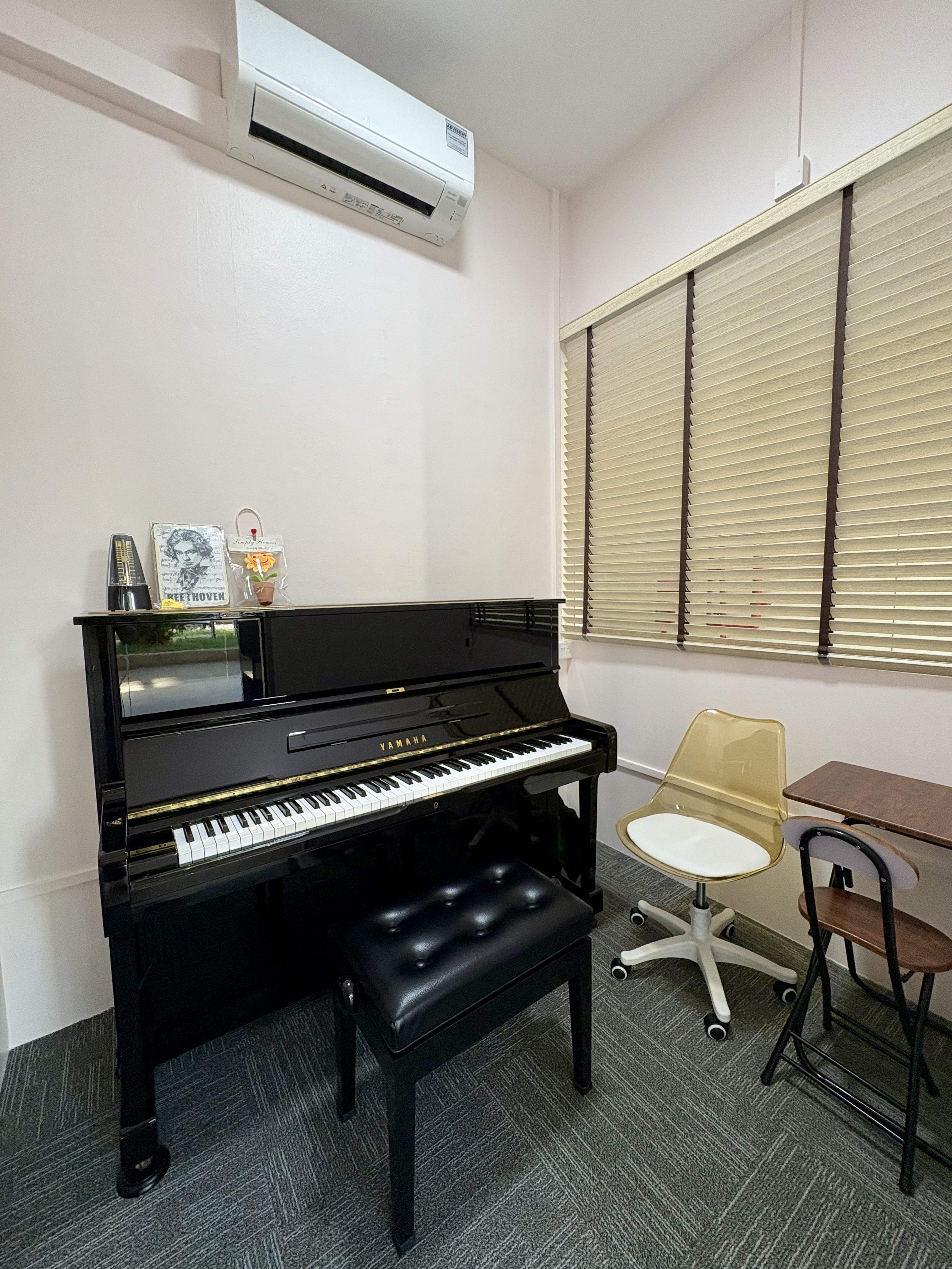 Piano Room 2